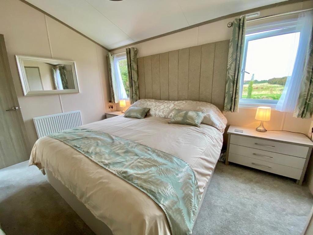 The Lodge Selsey Εξωτερικό φωτογραφία